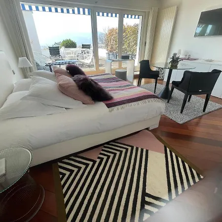 La Haute Corniche Bed & Breakfast 3*