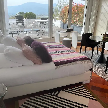 La Haute Corniche Nocleg ze śniadaniem 3*