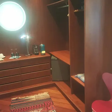 La Haute Corniche Nocleg ze śniadaniem