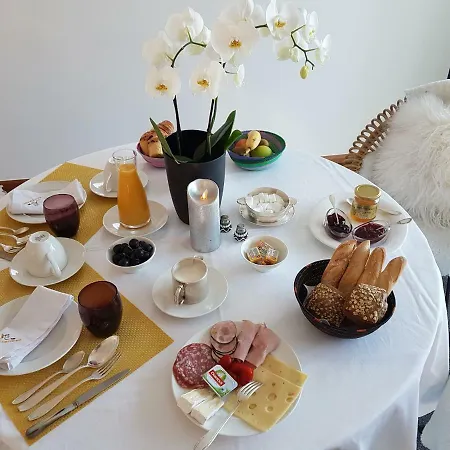 La Haute Corniche 3*