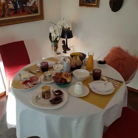La Haute Corniche Bed & Breakfast 3*