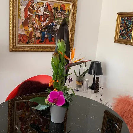 La Haute Corniche Bed & Breakfast 3*