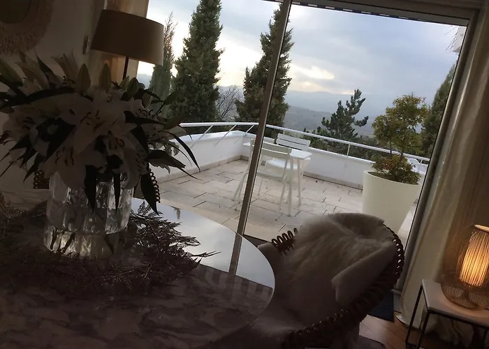 La Haute Corniche 3*